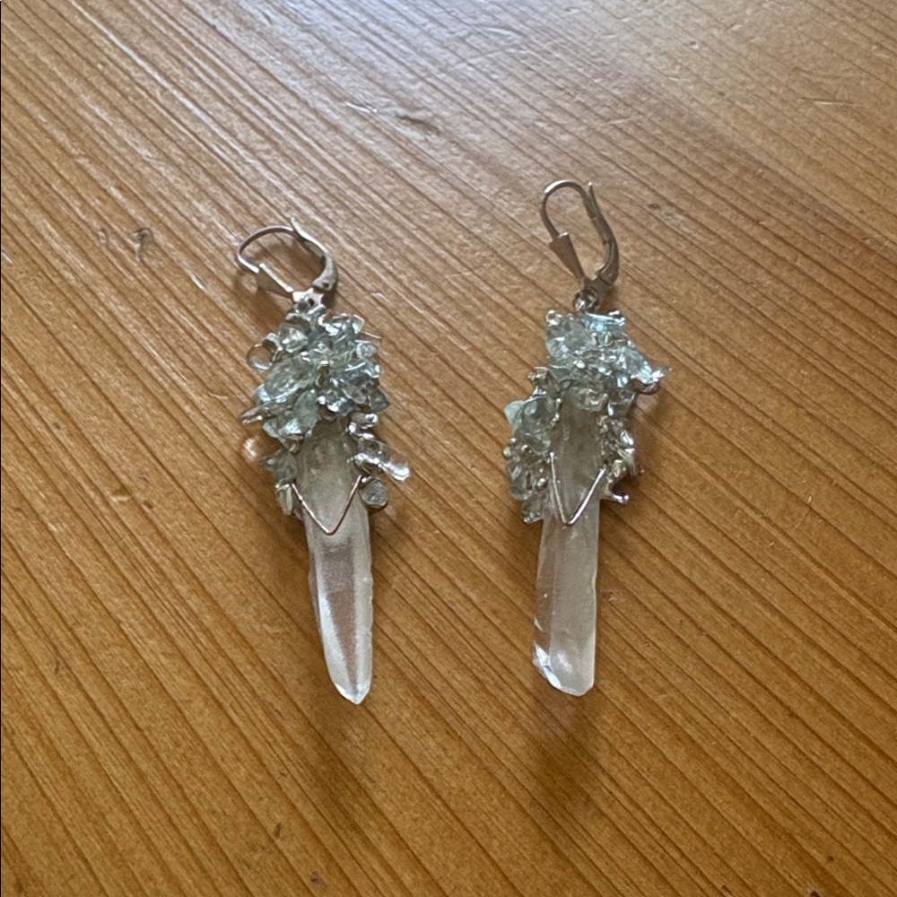 Silver earrings with Aqua / Crystal